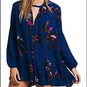 Free People Sweaters - Free people floral tunic Free People Sweaters - Free people floral tunic